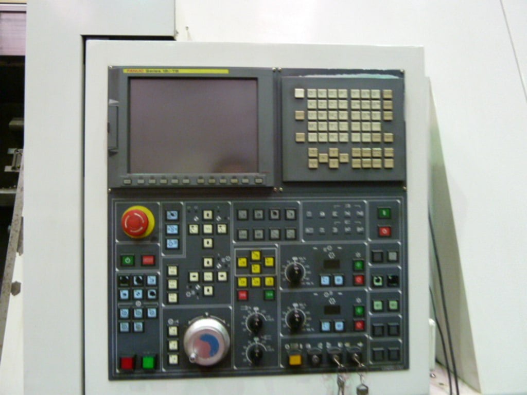 DOOSAN Puma TT2500SY  2005